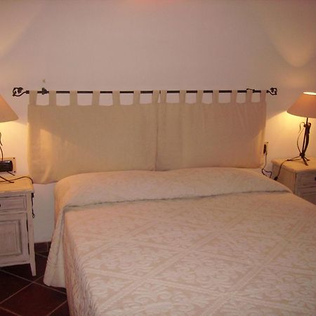 Locanda Tipica Sa Corte 오리에나 외부 사진